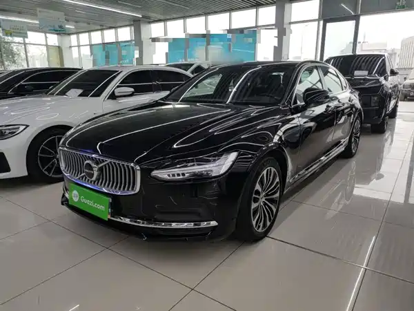 Volvo S90 2024