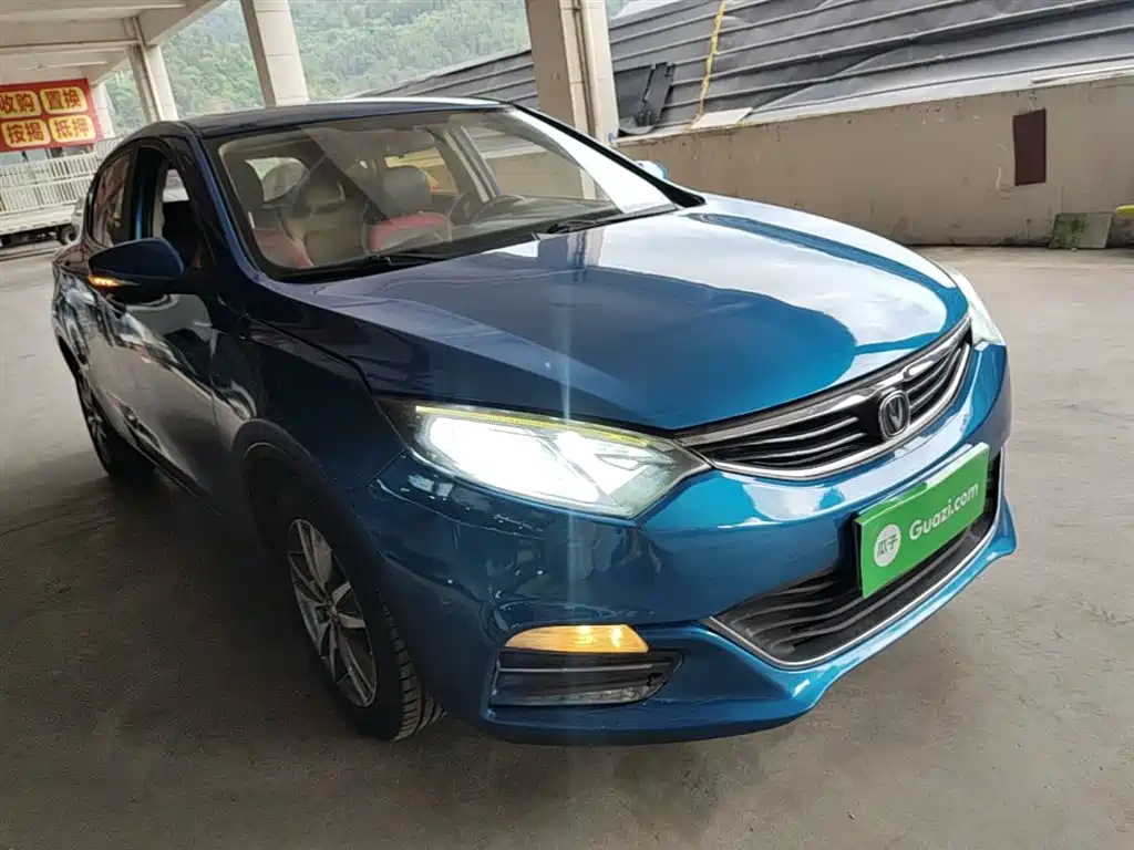 Changan Eado XT 2016 — фото 4