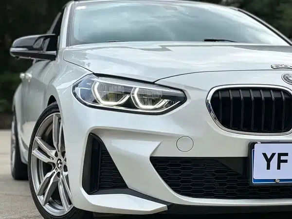 BMW 1 Series 2019