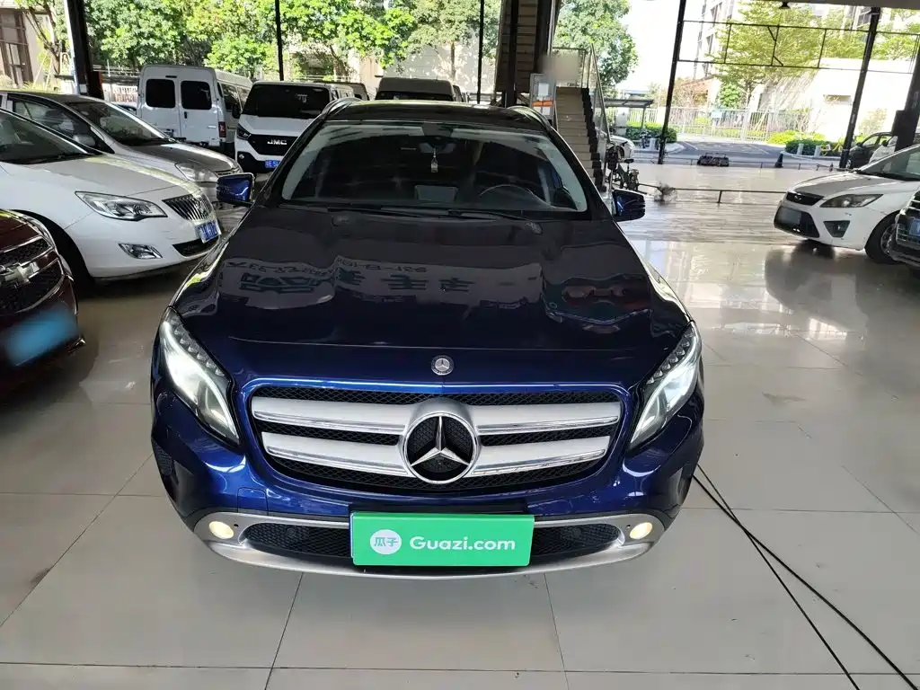 Mercedes-Benz GLA 2016