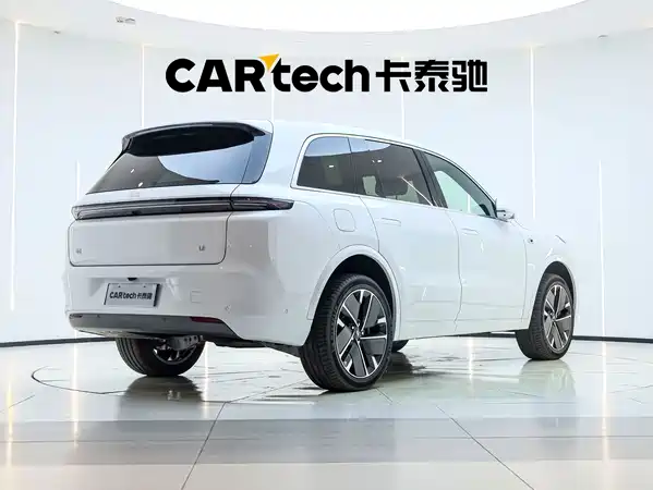 Li Auto L8 2026