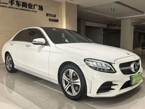 Mercedes-Benz C-Class 2020
