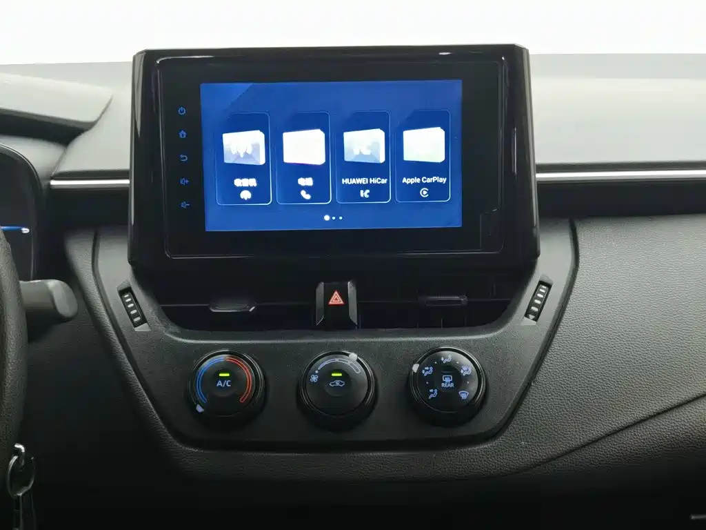 Toyota Corolla 2023 — фото 12