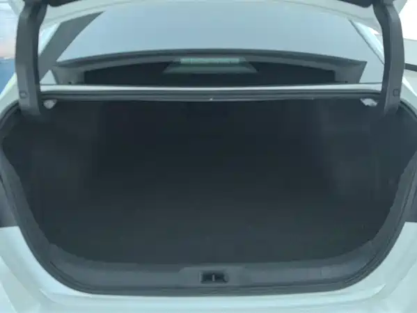 Nissan Teana 2022