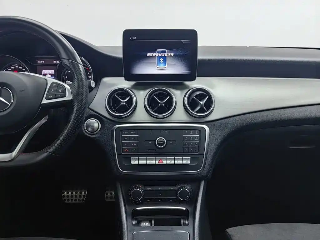 Mercedes-Benz CLA 2018 — фото 12
