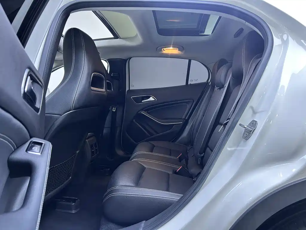 Mercedes-Benz GLA 2018