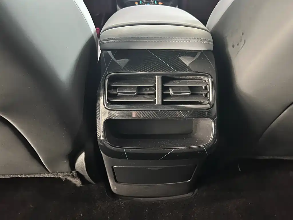 BYD Seal 2022 — фото 28