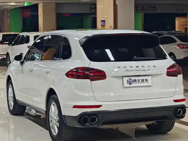 Porsche Cayenne 2016
