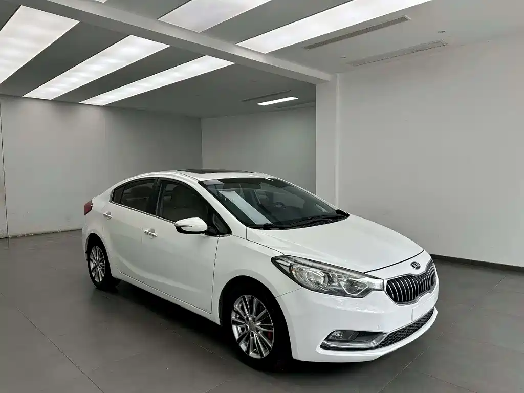 Kia K3 2013