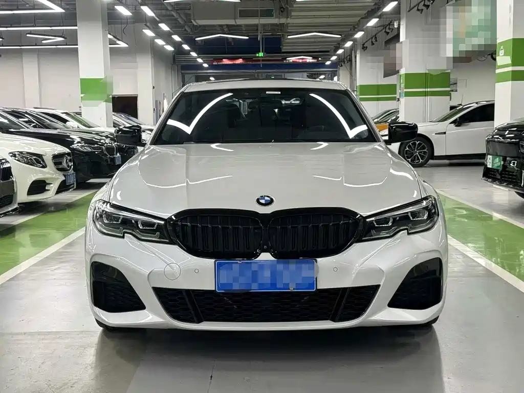 BMW 3 Series 2020