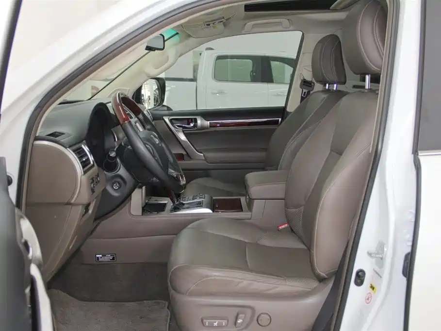 Lexus GX 2012