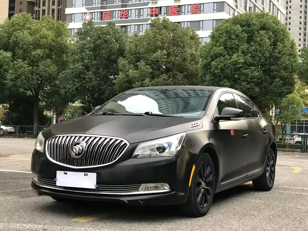 Buick LaCrosse 2015 — фото 1