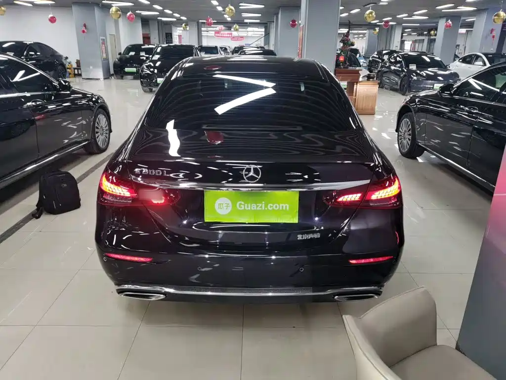 Mercedes-Benz E-Class 2022