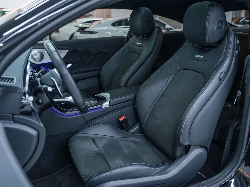 Mercedes-Benz C-Class AMG 2021 — фото 11