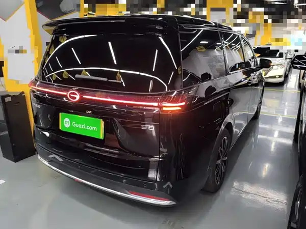 GAC Trumpchi E8 PHEV 2024