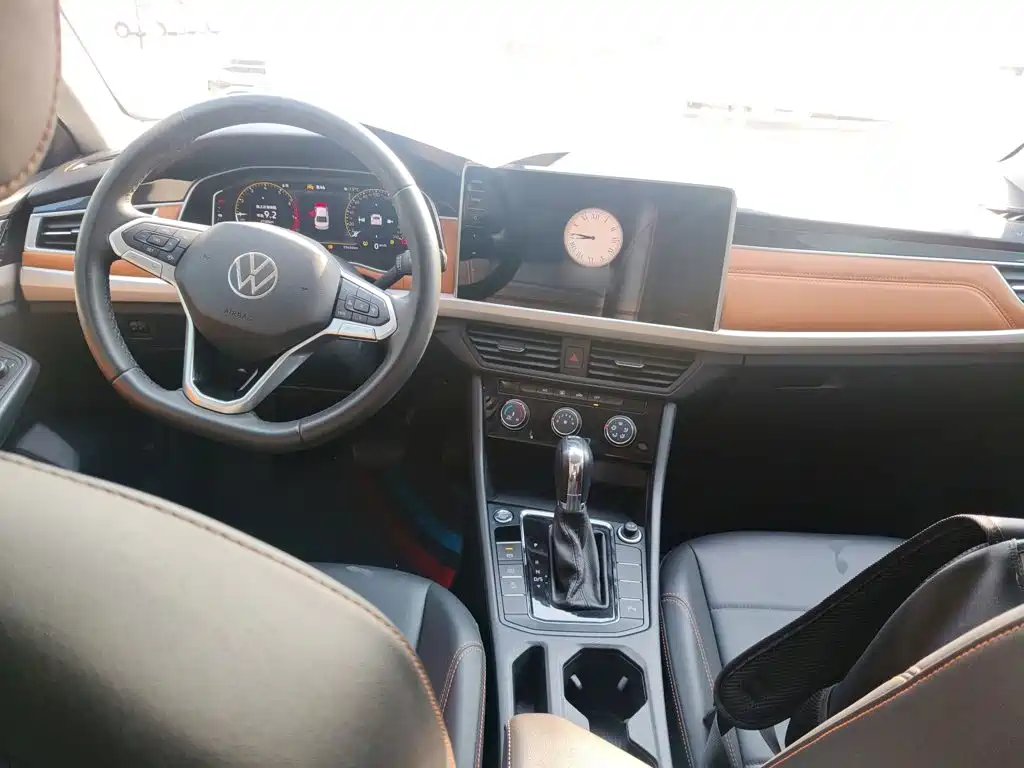Volkswagen Bora 2023