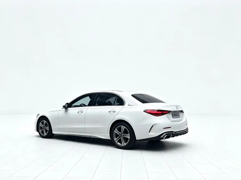 Mercedes-Benz C-Class 2022 — фото 14