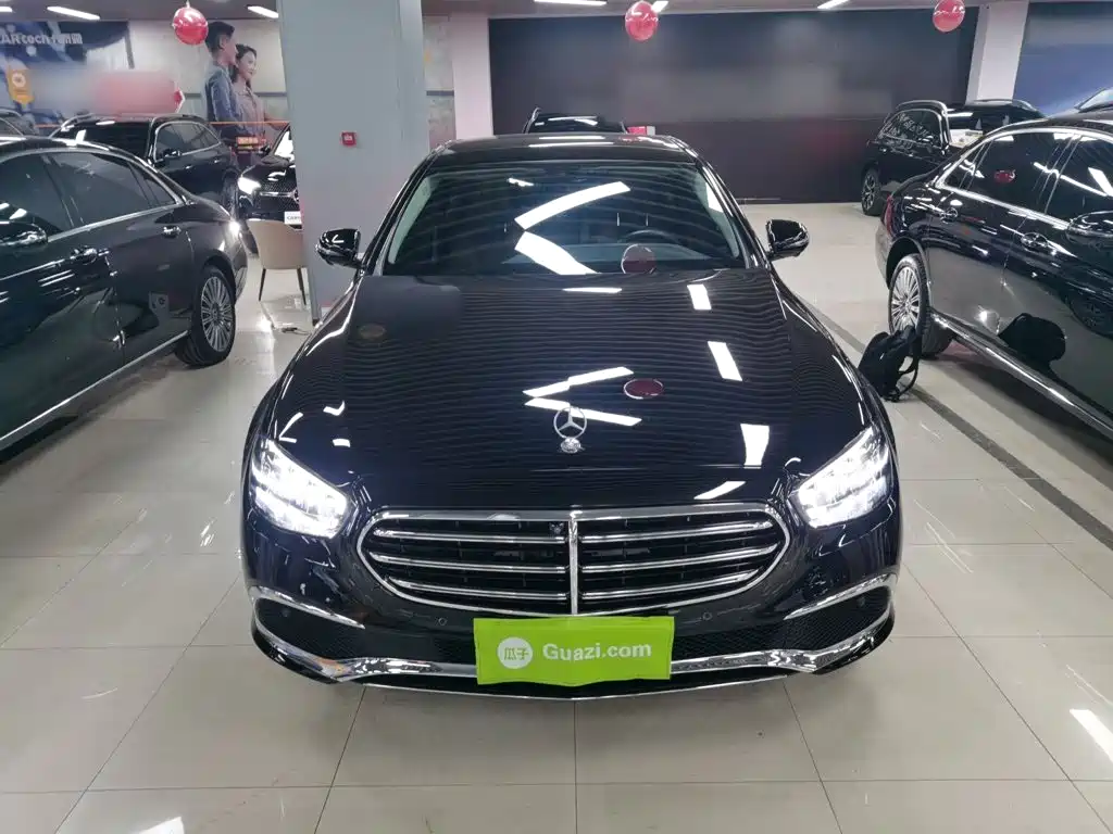 Mercedes-Benz E-Class 2022