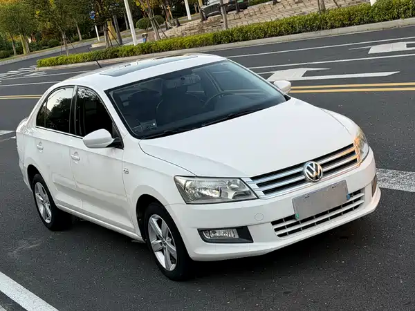 Volkswagen Santana 2013