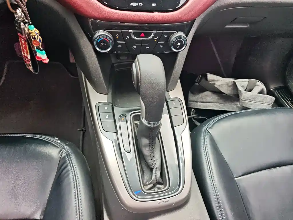 Chevrolet Malibu 2016 — фото 14