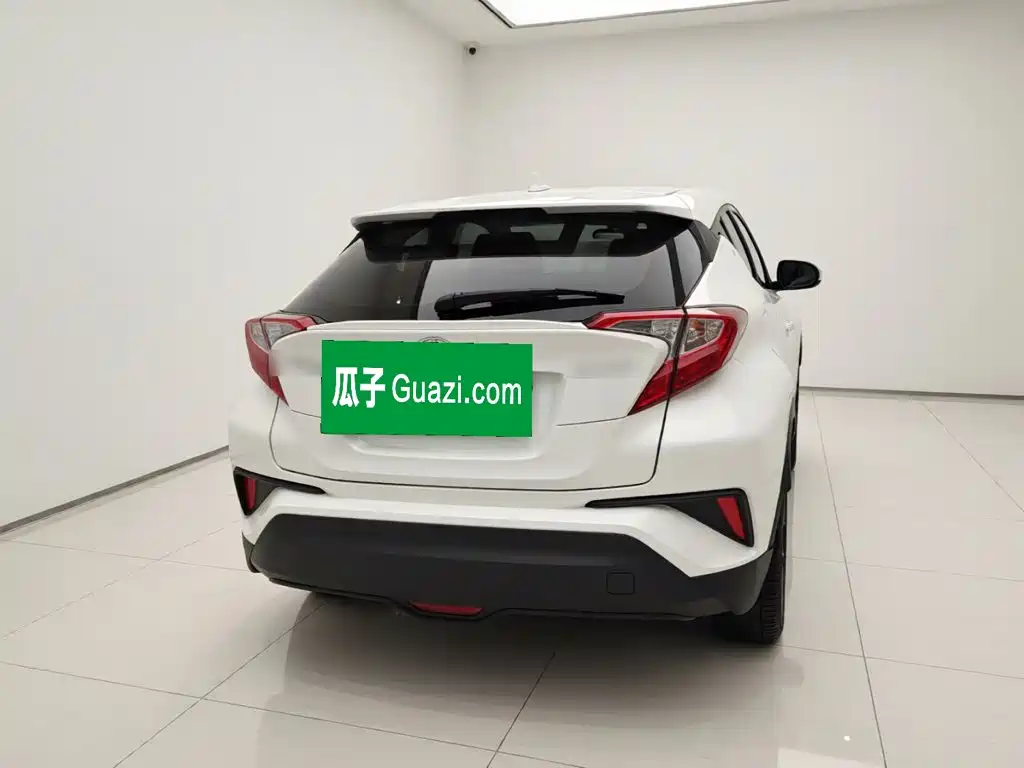 Toyota C-HR 2023