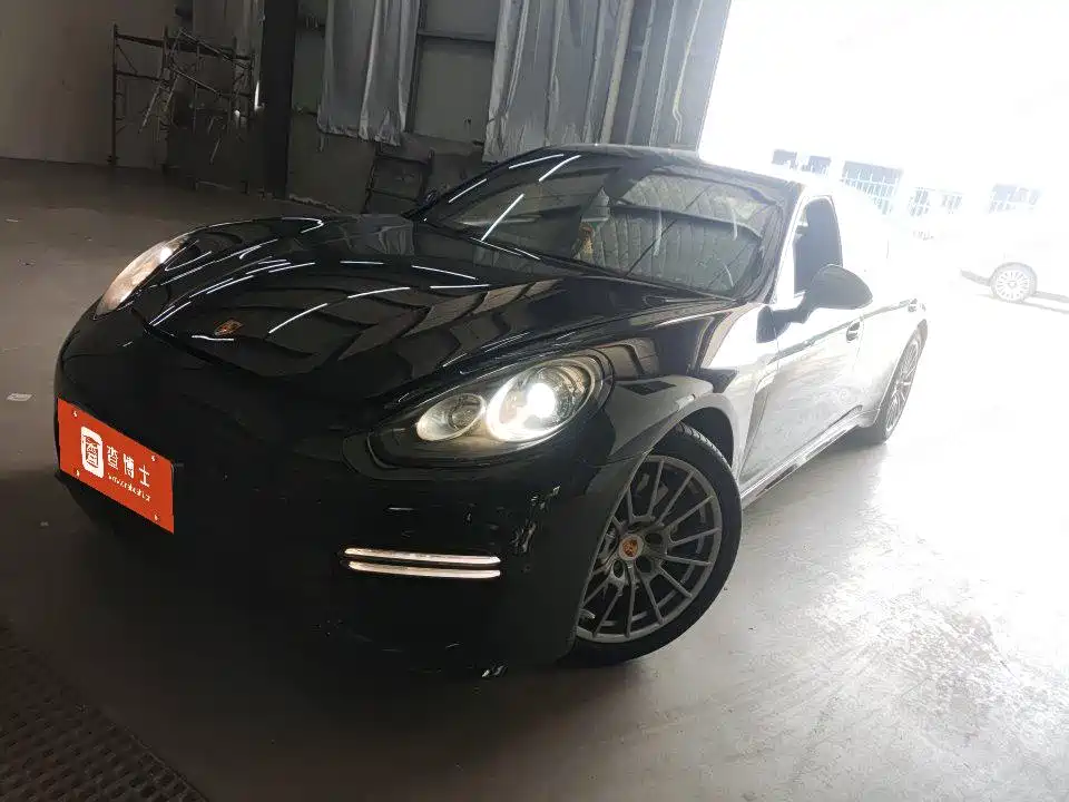 Porsche Panamera 2015