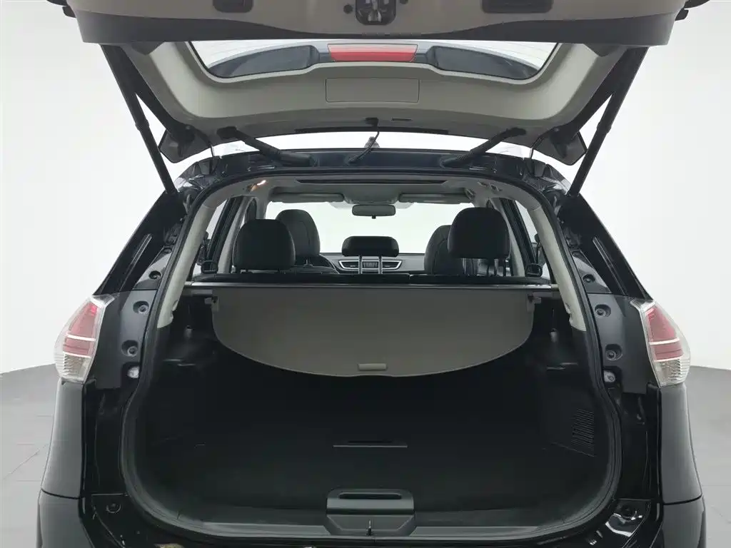 Nissan X-Trail 2015 — фото 16
