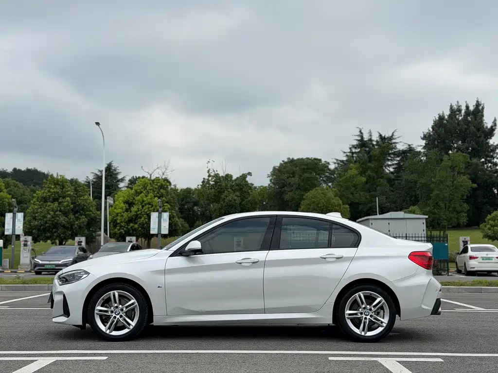 BMW 1 Series 2019
