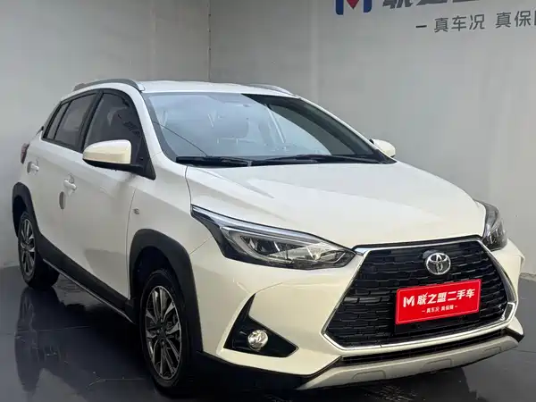 Toyota Yaris L 2022