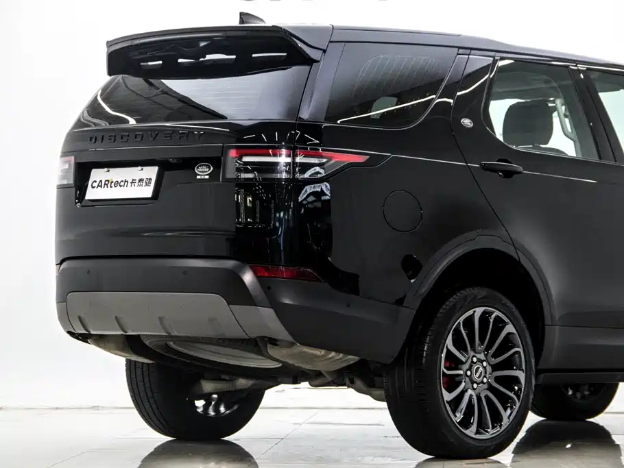 Land Rover Discovery 2021 — фото 9