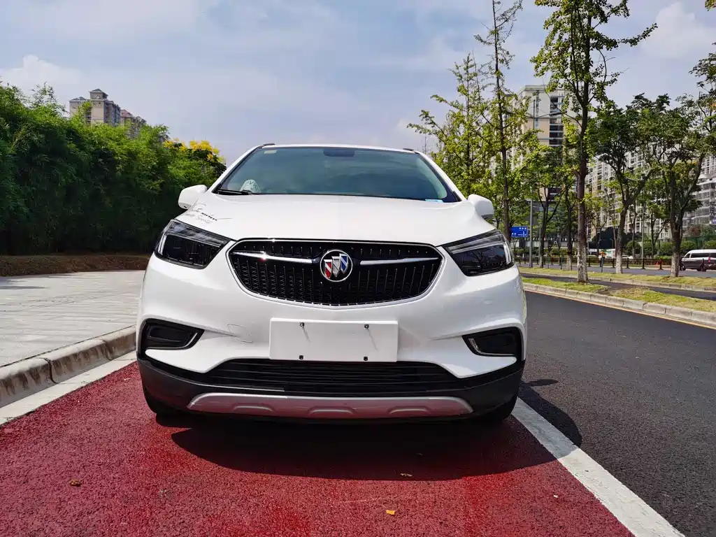 Buick Encore 2019 — фото 2