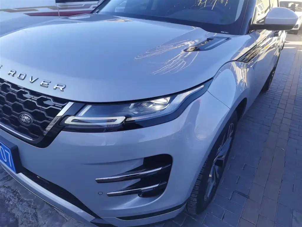 Land Rover Evoque 2023 — фото 24