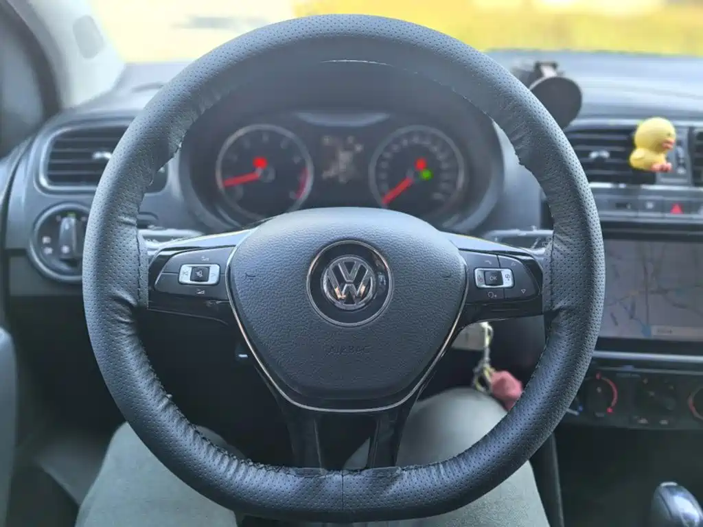 Volkswagen Polo 2018 — фото 12