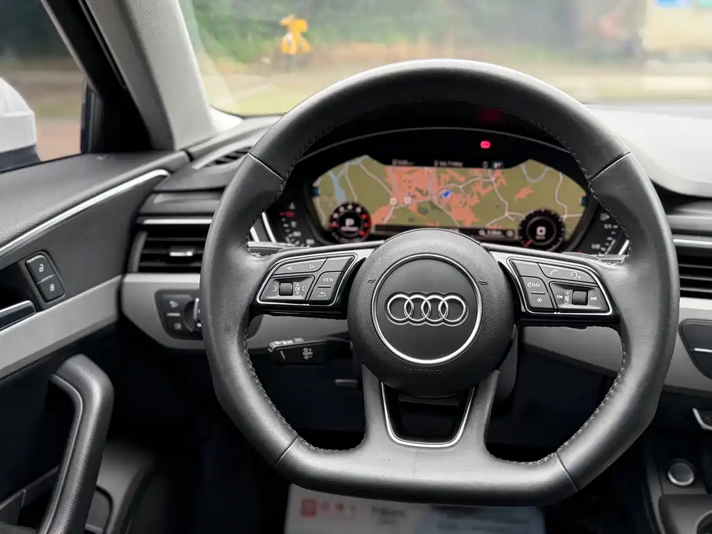 Audi A4L 2018 — фото 13