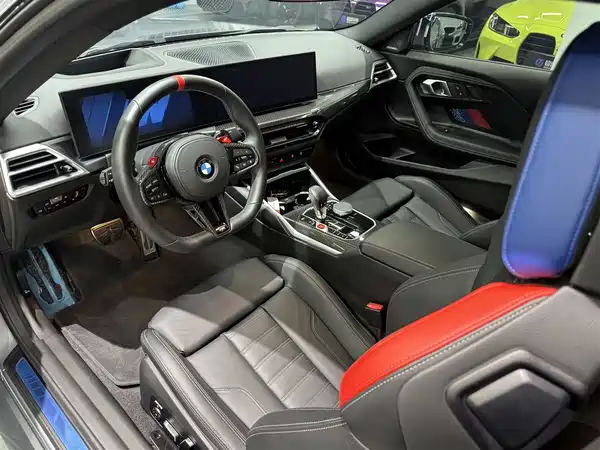 BMW M2 2025