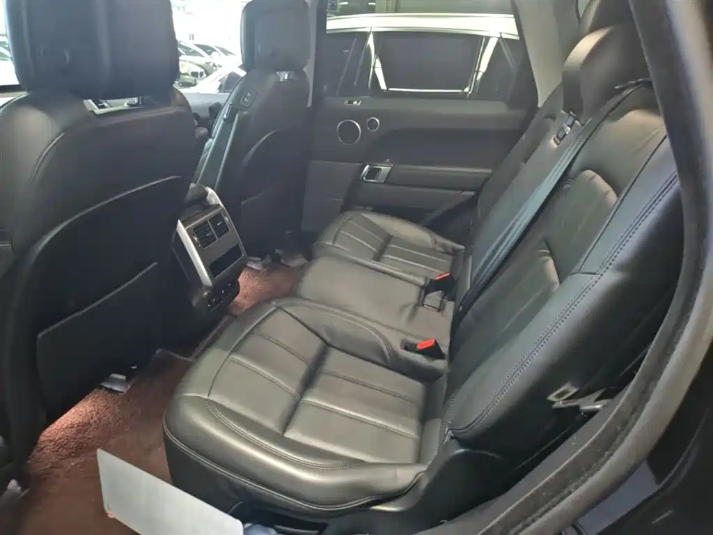 Land Rover Sport PHEV 2020 — фото 13