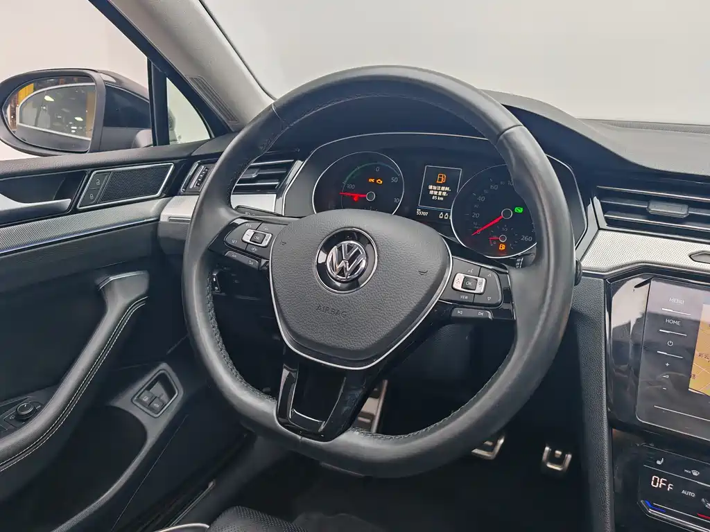 Volkswagen Magotan GTE PHEV 2020 — фото 16