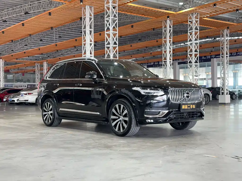 Volvo XC90 2021 — фото 3