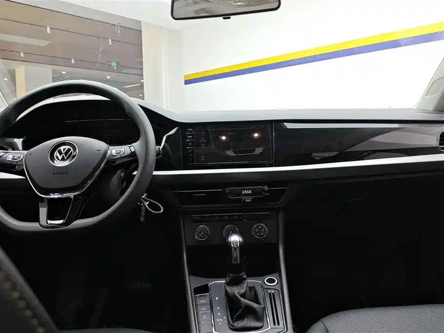 Volkswagen Lavida 2020 — фото 13