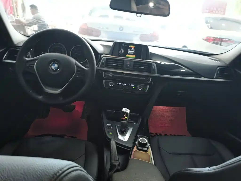 BMW 3 Series 2016