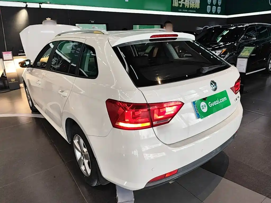 Volkswagen Gran Lavida 2015