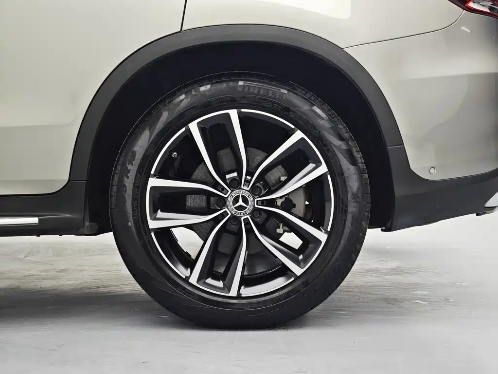 Mercedes-Benz GLC 2020 — фото 13