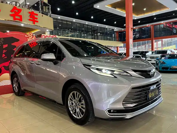 Toyota Sienna 2021
