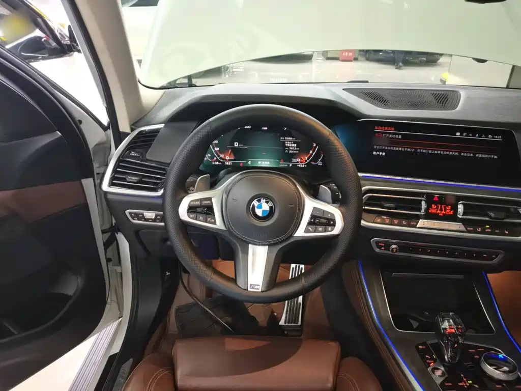 BMW X5 2019 — фото 11