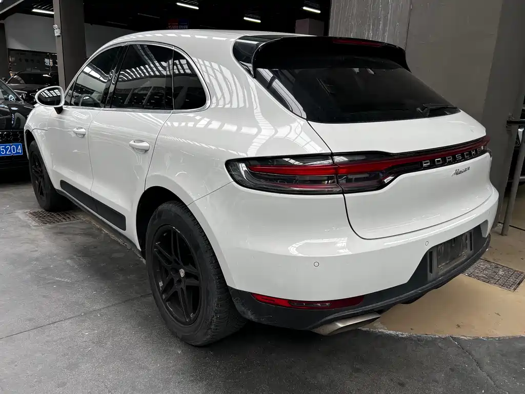 Porsche Macan 2021 — фото 19