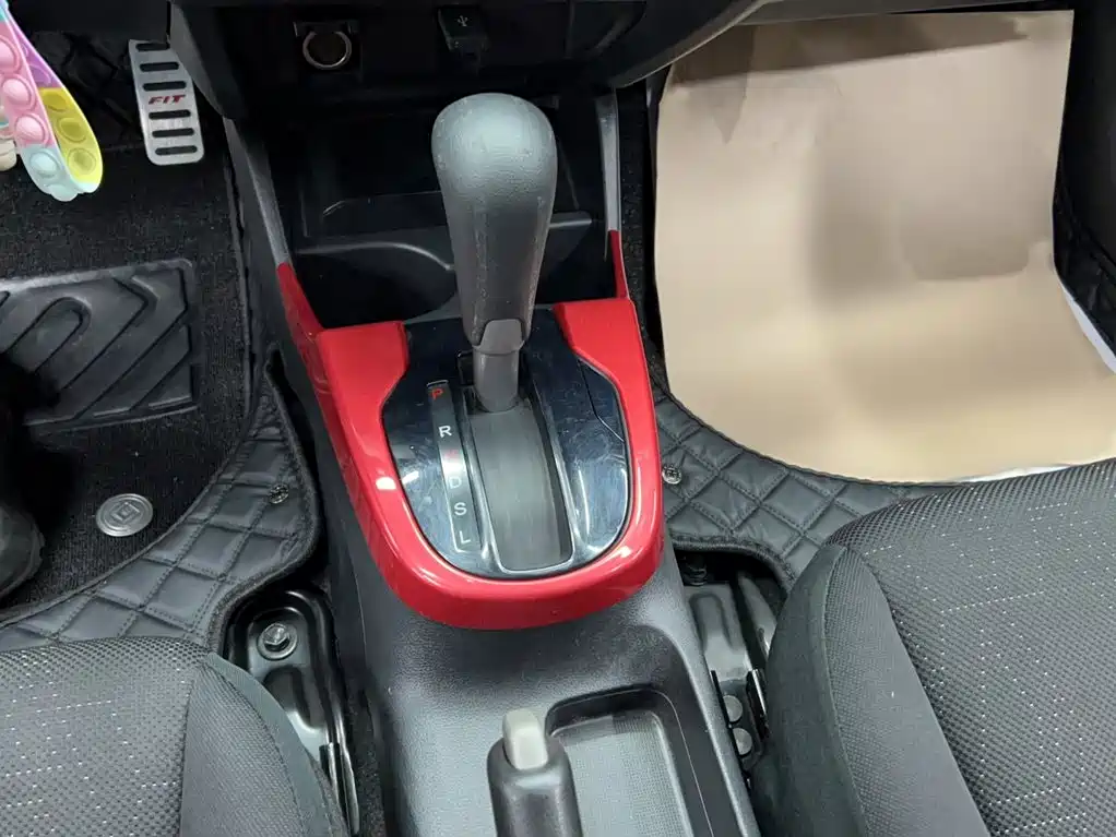 Honda Fit 2019 — фото 16