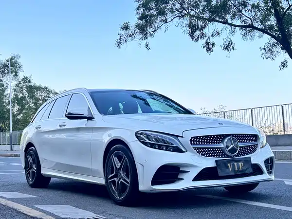 Mercedes-Benz C-Class 2020
