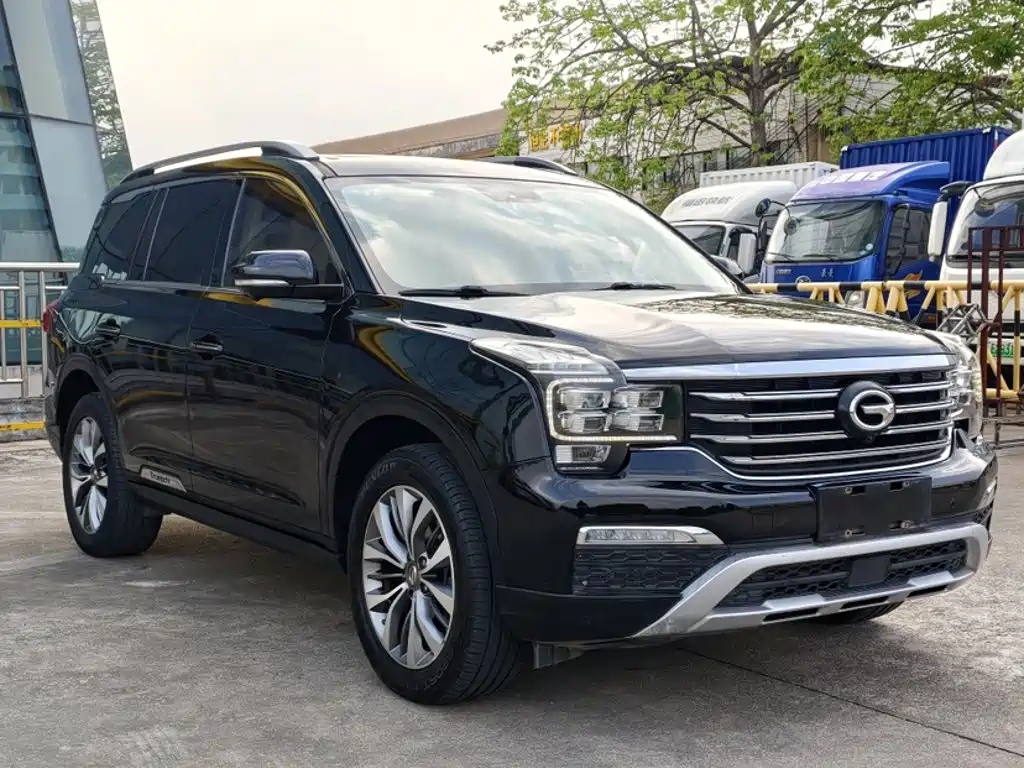 GAC Trumpchi GS8 2017 — фото 4