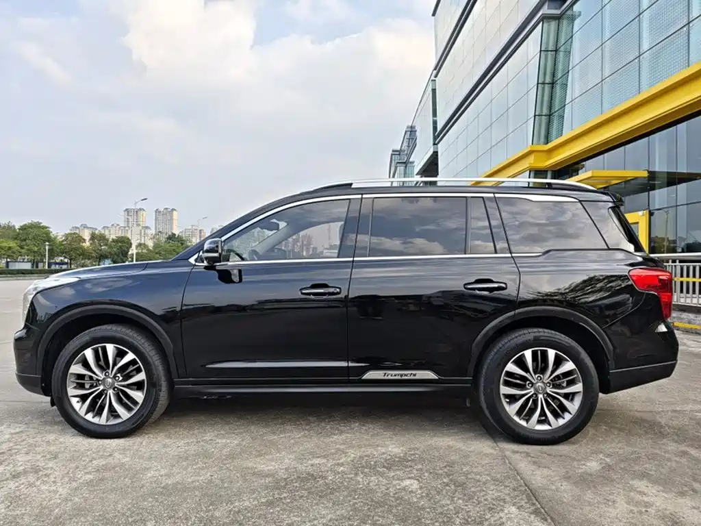 GAC Trumpchi GS8 2017 — фото 5