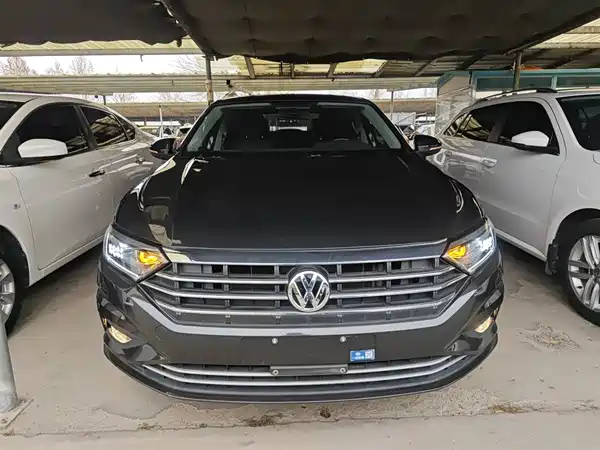 Volkswagen Sagitar 2022